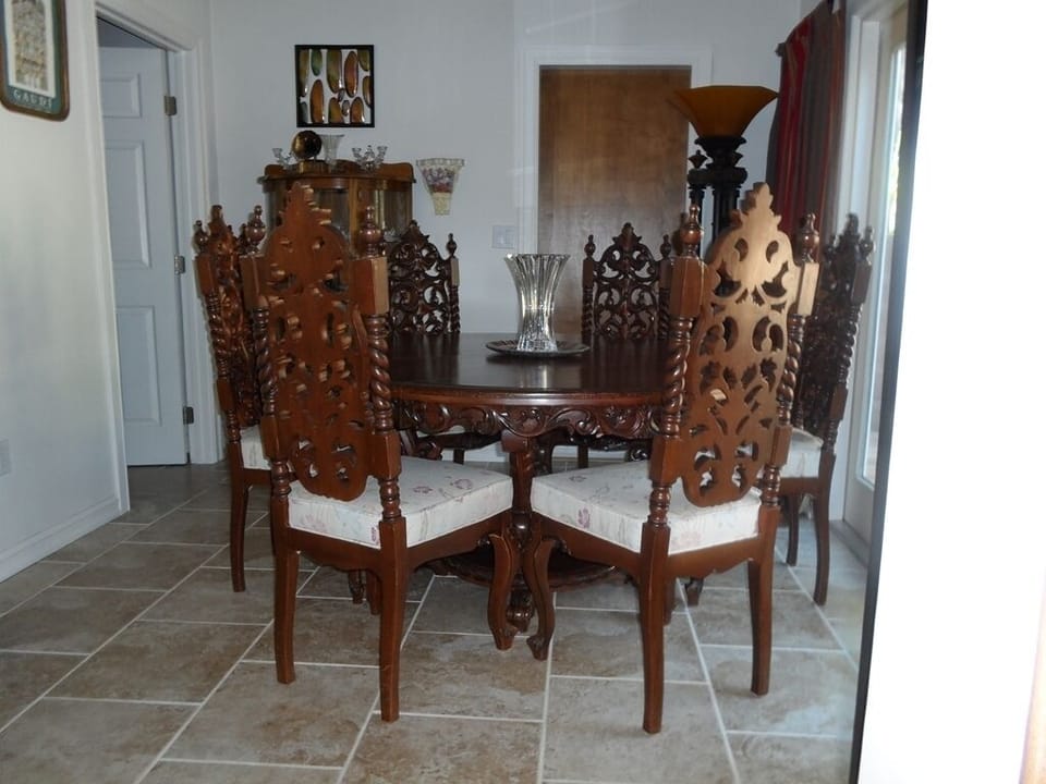 Dining area 
