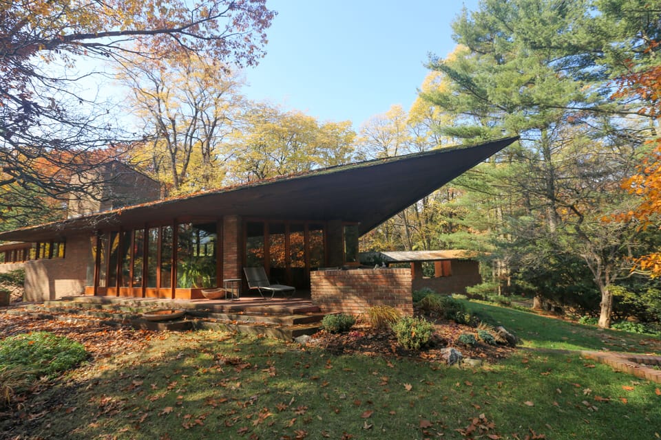 Prow in Fall season
