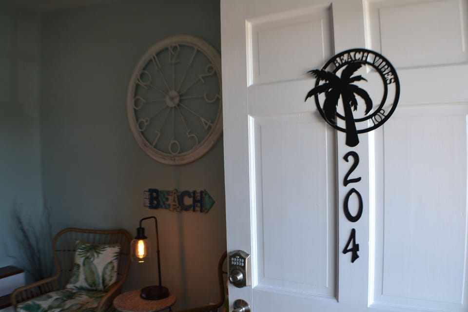 Come on in to #204 and get your Beach Vibes on!