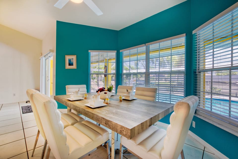 Wischis Florida Home - Pineapple Paradise