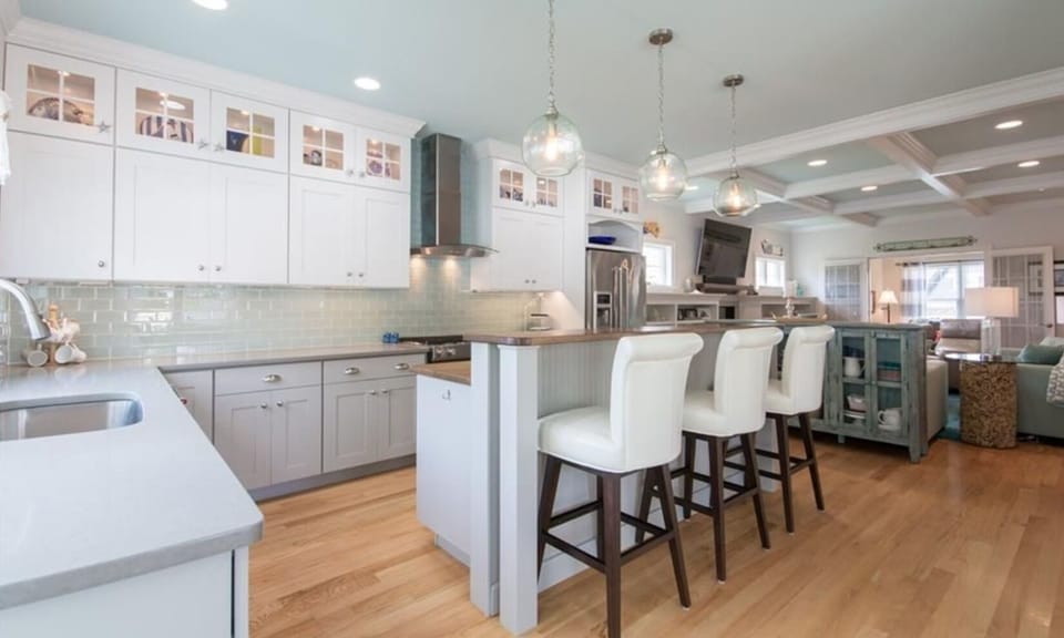 Counter seating in kitchen
