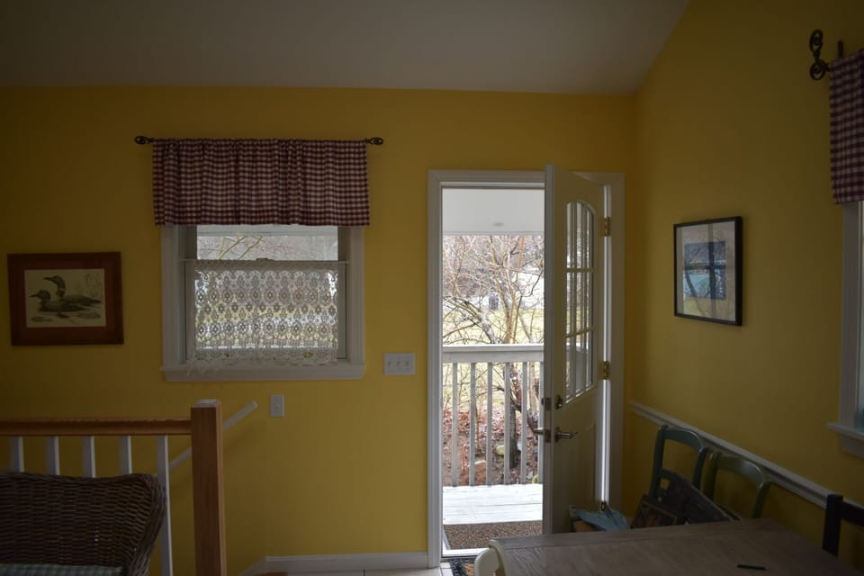 Door to the second floor balcony. 
