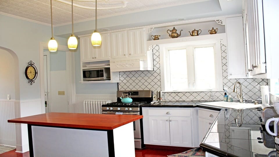 Spacious kitchen