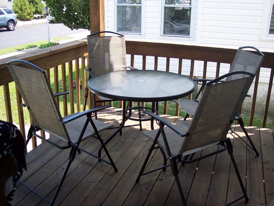 Front deck and patio set