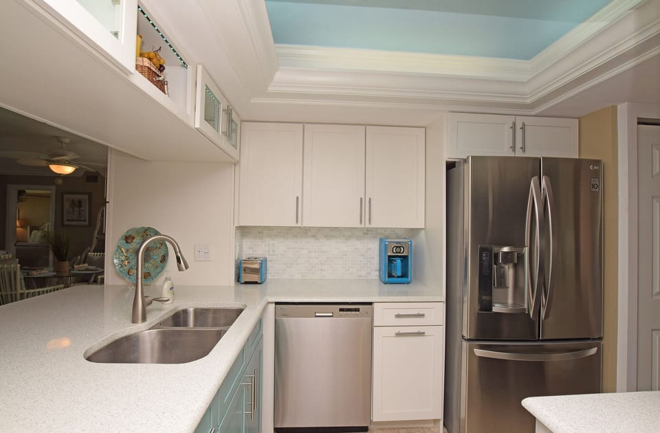 Oversized Key West Island with Cambria Quartz countertop that twinkles