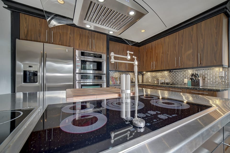 Kitchen Stove