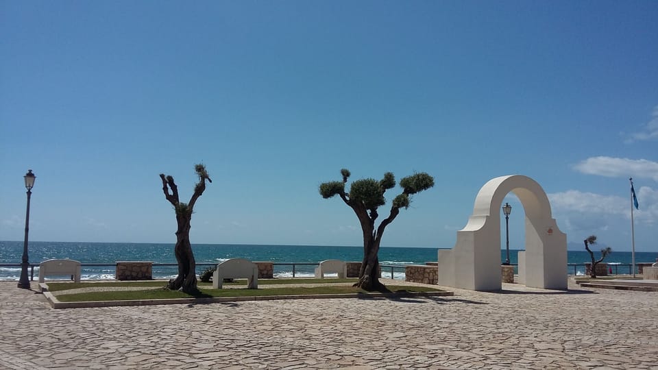 Beautiful Sperlonga in sprintime. A perfect day out and just a short drive away 