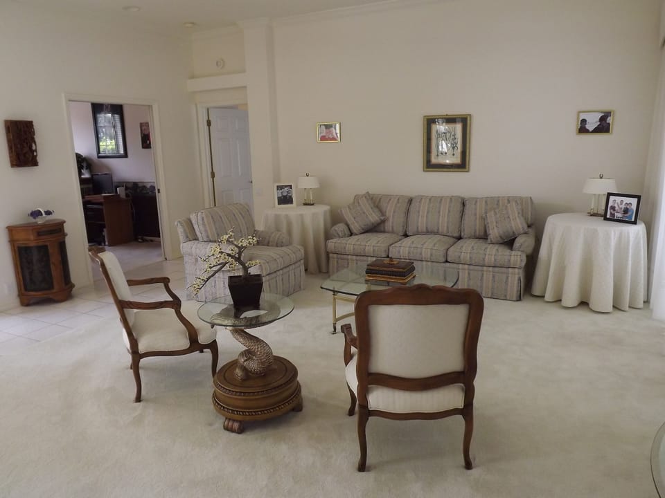 Formal "quiet lounge"