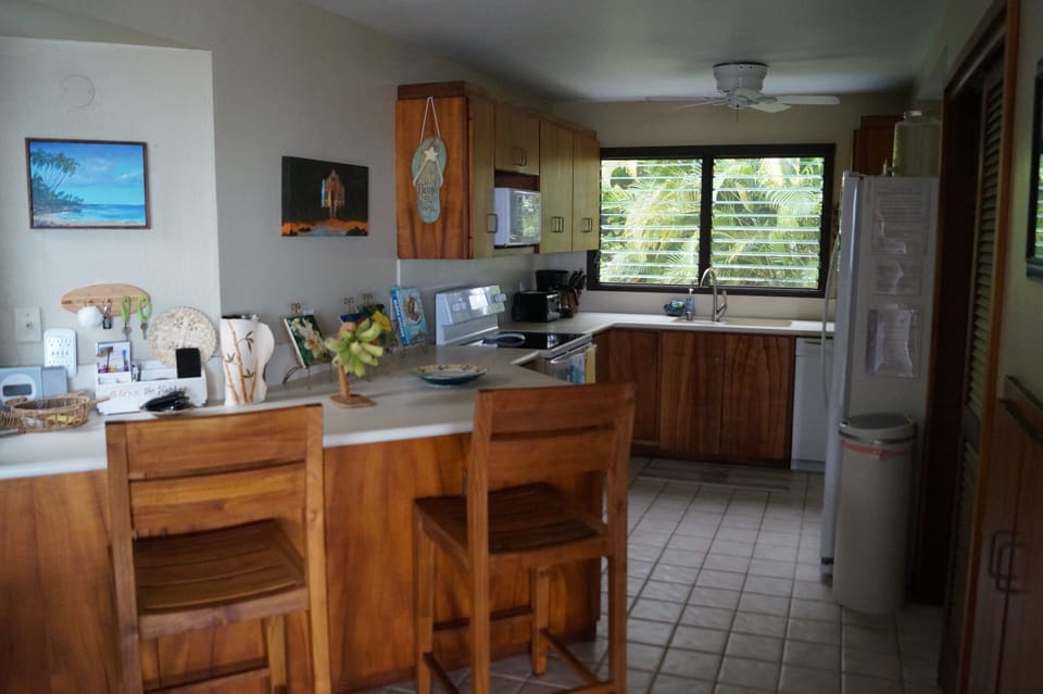 The kitchen is fully equipped and ready for those great meals