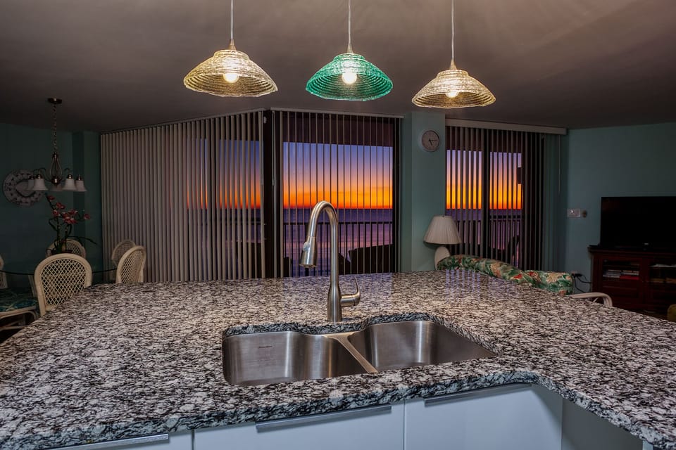 Gorgeous evenings. Lampshades were custom by Hudson Beach Glass in Beacon, NY.