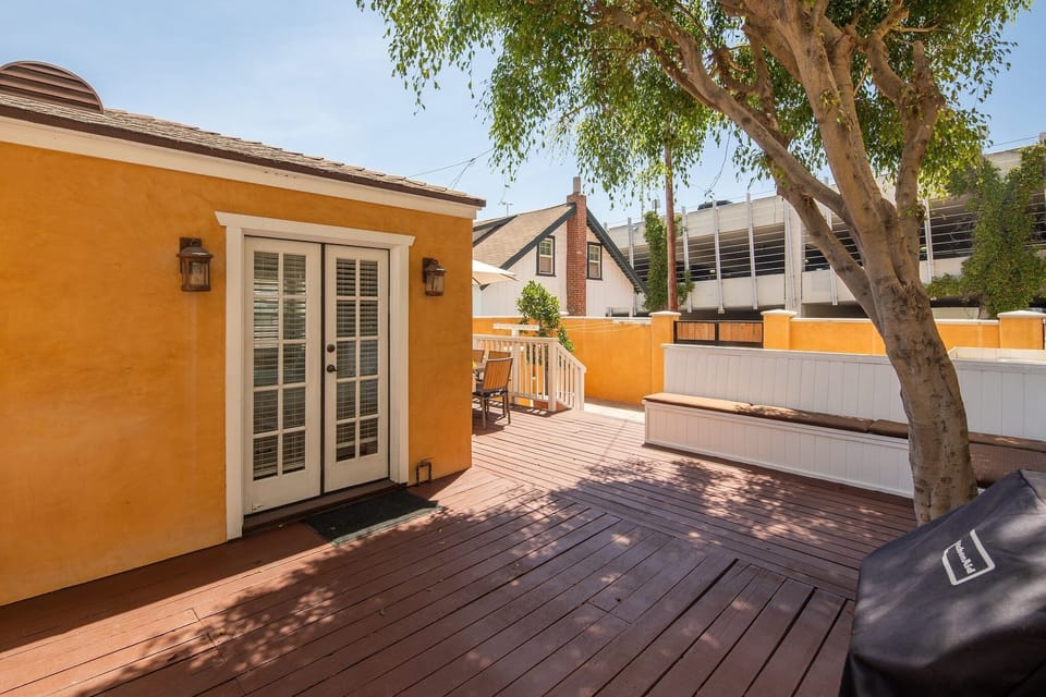 Private deck with plenty of shade.