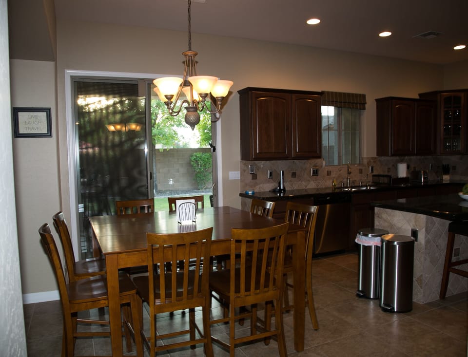 Breakfast/dining area with walkout to back covered patio