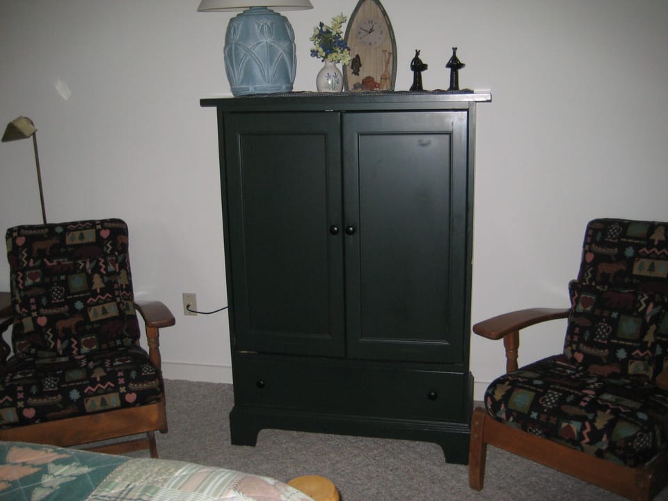 TV and sitting area in second bedroom