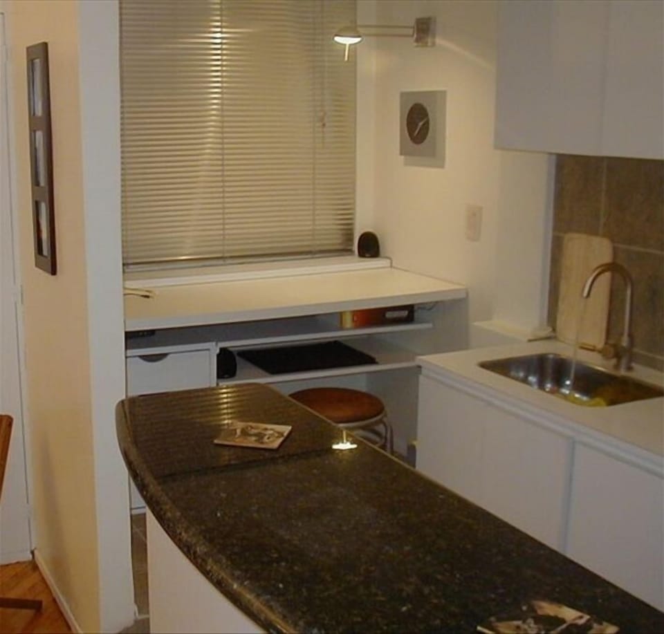 Computer desk w/high speed internet connection - wi-fi throughout the apartment