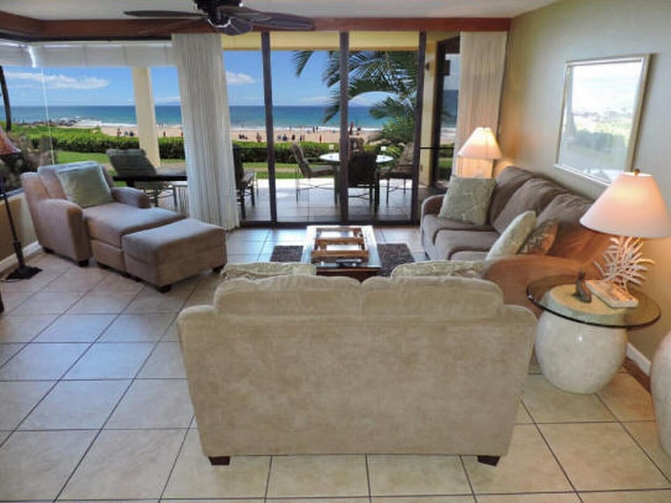 Living room with views of ocean. Now with new recliner in corner.