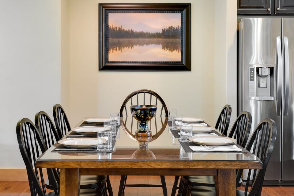 Dining Room Table for 8 persons