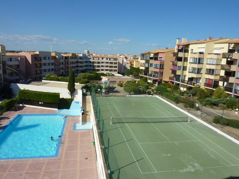 Sport court
