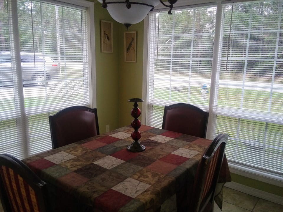Dining Area. China and Crystal Dishes available for use.