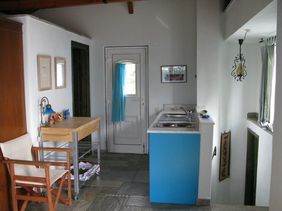 kitchenette third floor