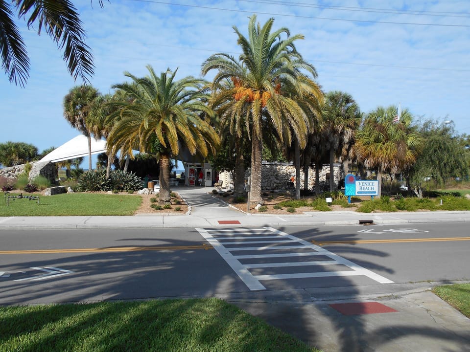 Entrance to Historic Venice Beach