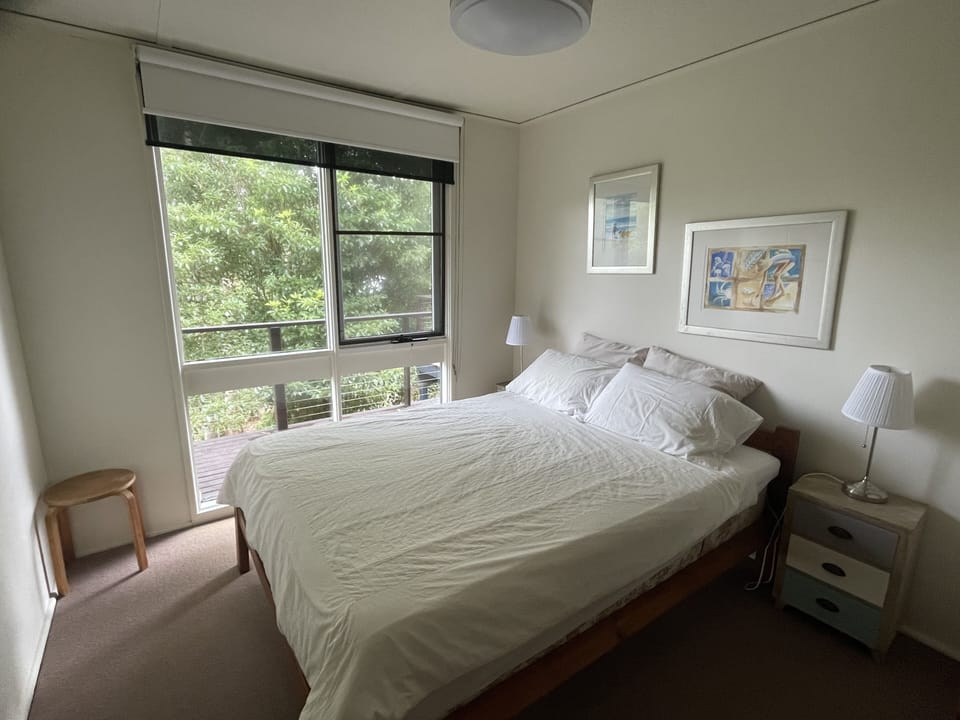 Bedroom 2 Queen Bed