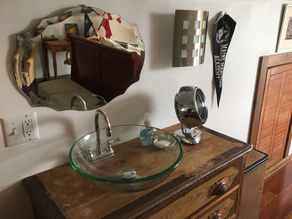 Primary BR, 3rd flr., sink & tub keeps mornings private and luxurious.