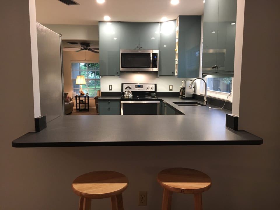 Bar seating for breakfast, snack or cocktail