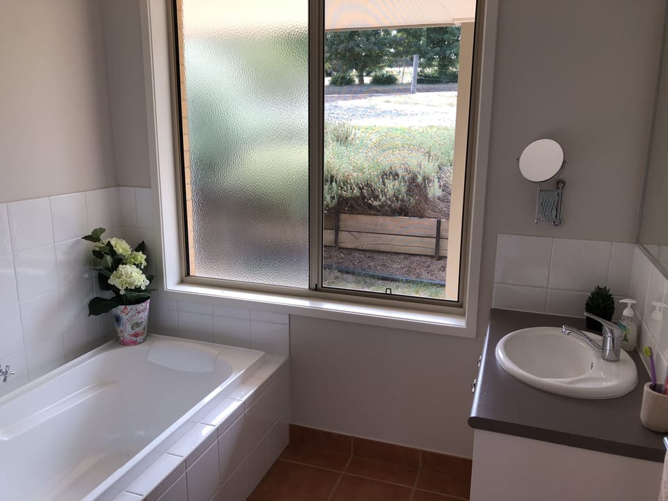 Main bathroom