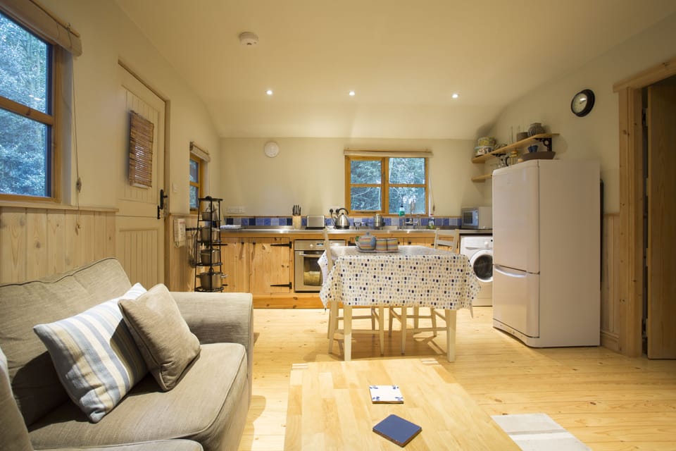 Kitchen / sitting room