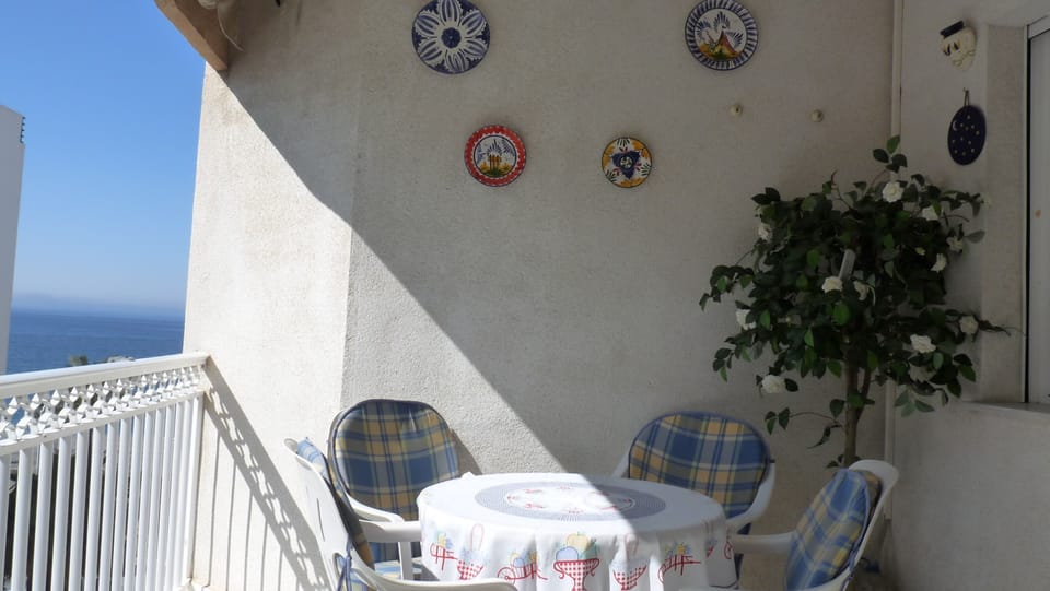 Dining alfresco