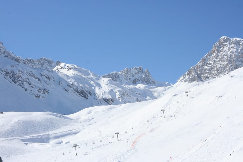 Snow and ski sports