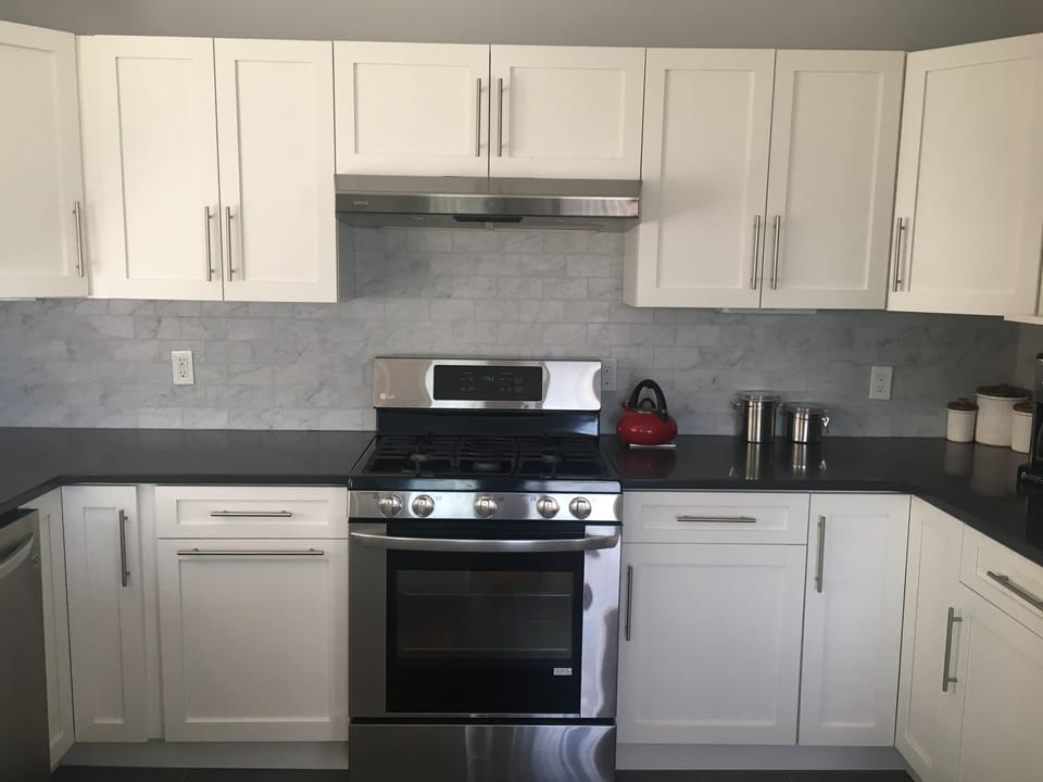 Plenty of counter space for your family chef!