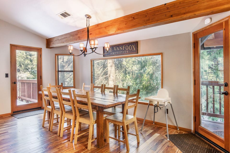 Top Level - Dining Area