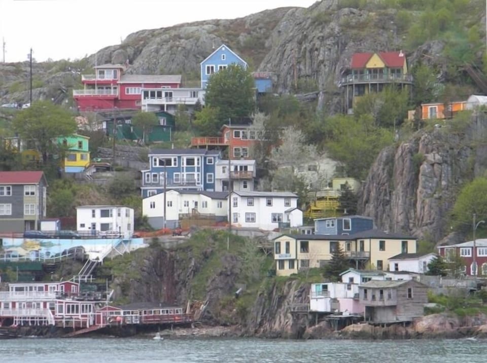 We're the orange house right in the centre.