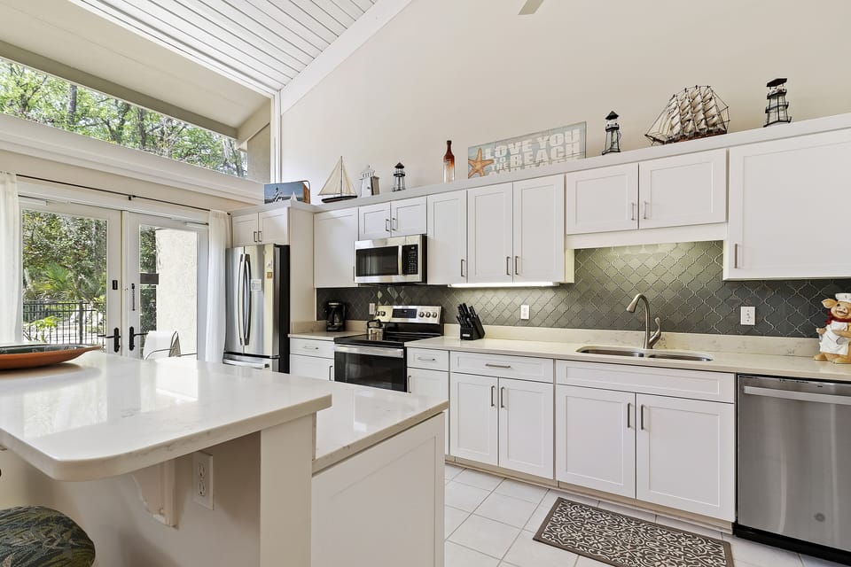 Fully equipped kitchen