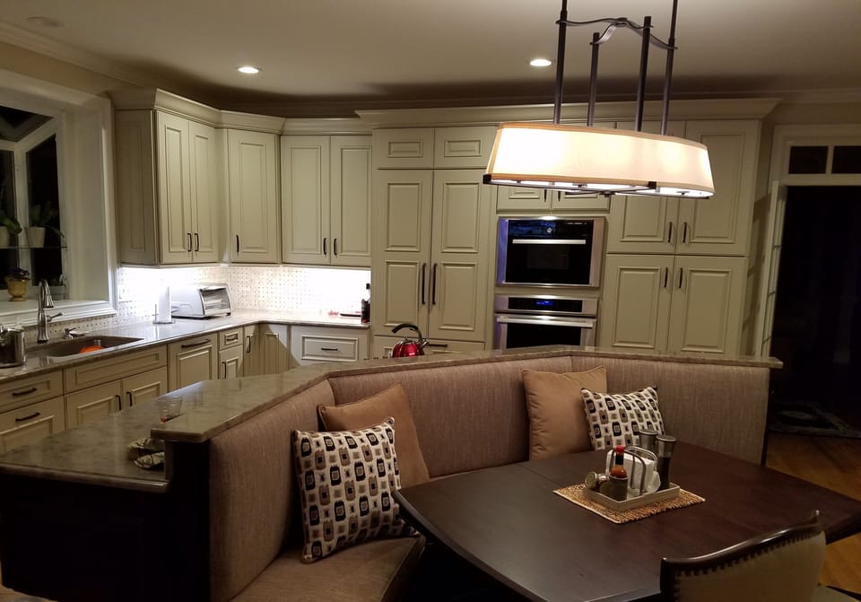 Renovated all Thermador Chef's kitchen with seating for 6-8 at 60" table.