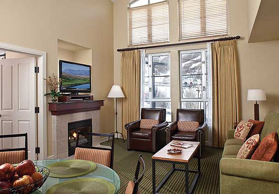 Living room / dining room