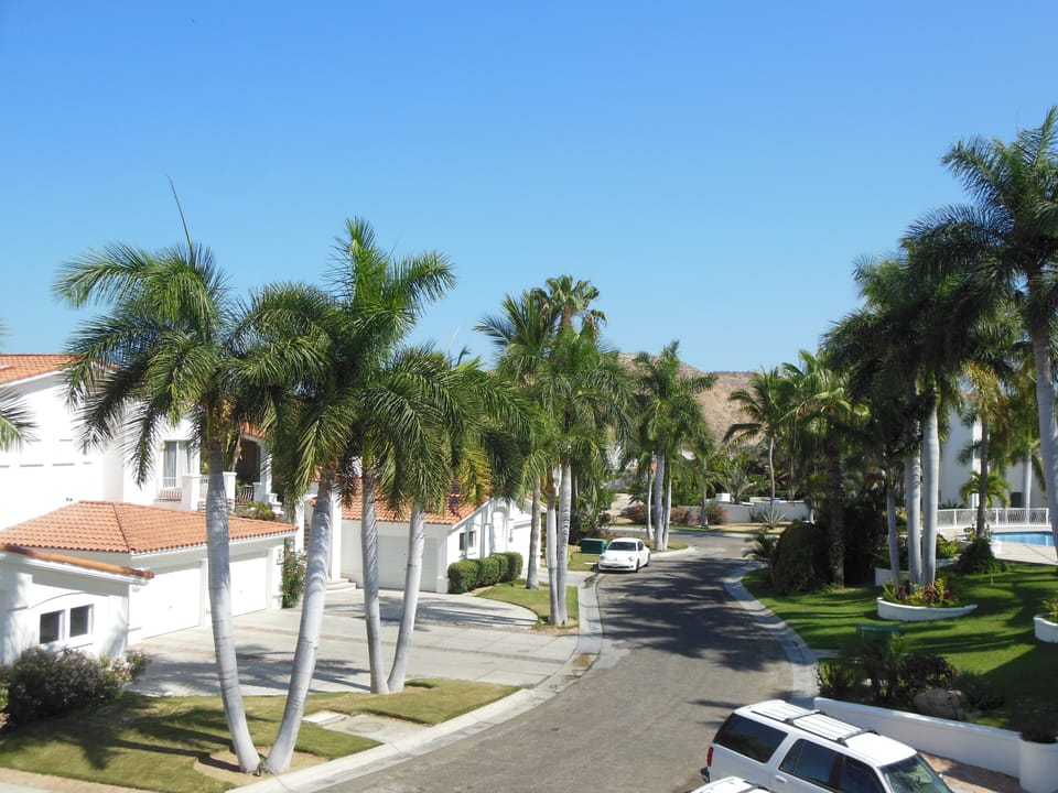 COMMUNITY OF VILLAS DE ORO IN PALMILLA