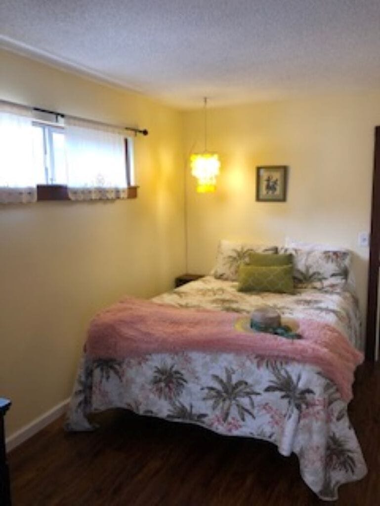 Front bedroom
