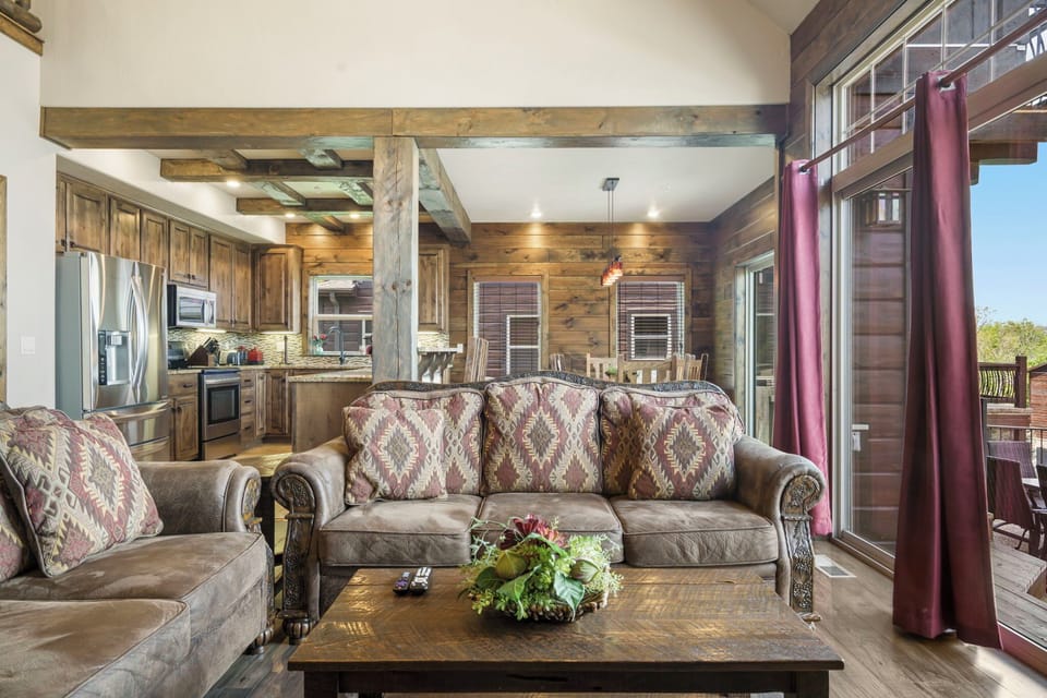 Spacious living room, open to the dining area and kitchen