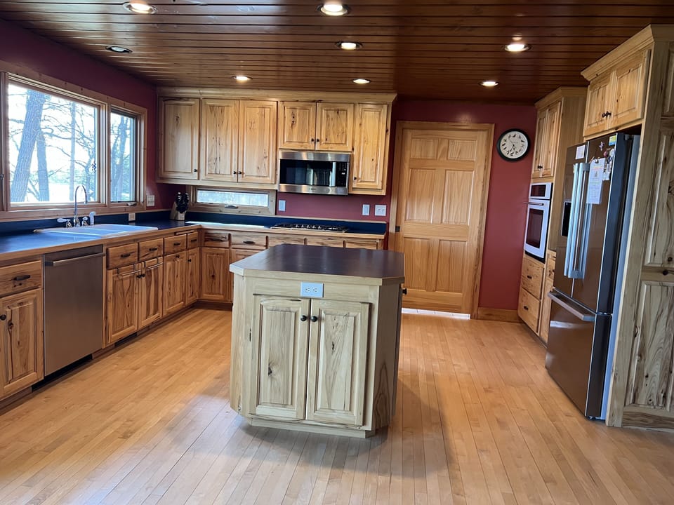 New state of the art Refrigerator, Dishwasher and Microwave - updated in 2023