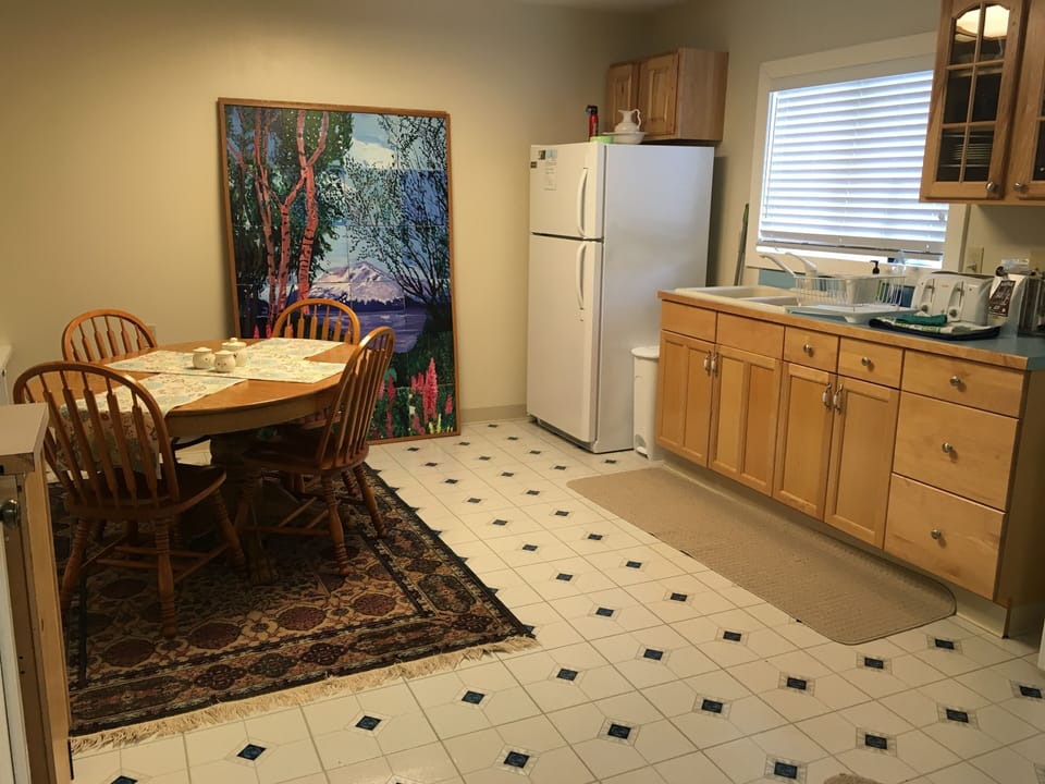 Kitchen and dining area