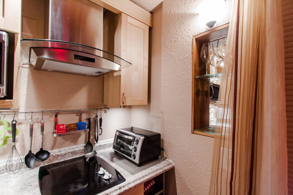 "It was great to have a kitchen to fix meals when we felt like it" Doug & Gera