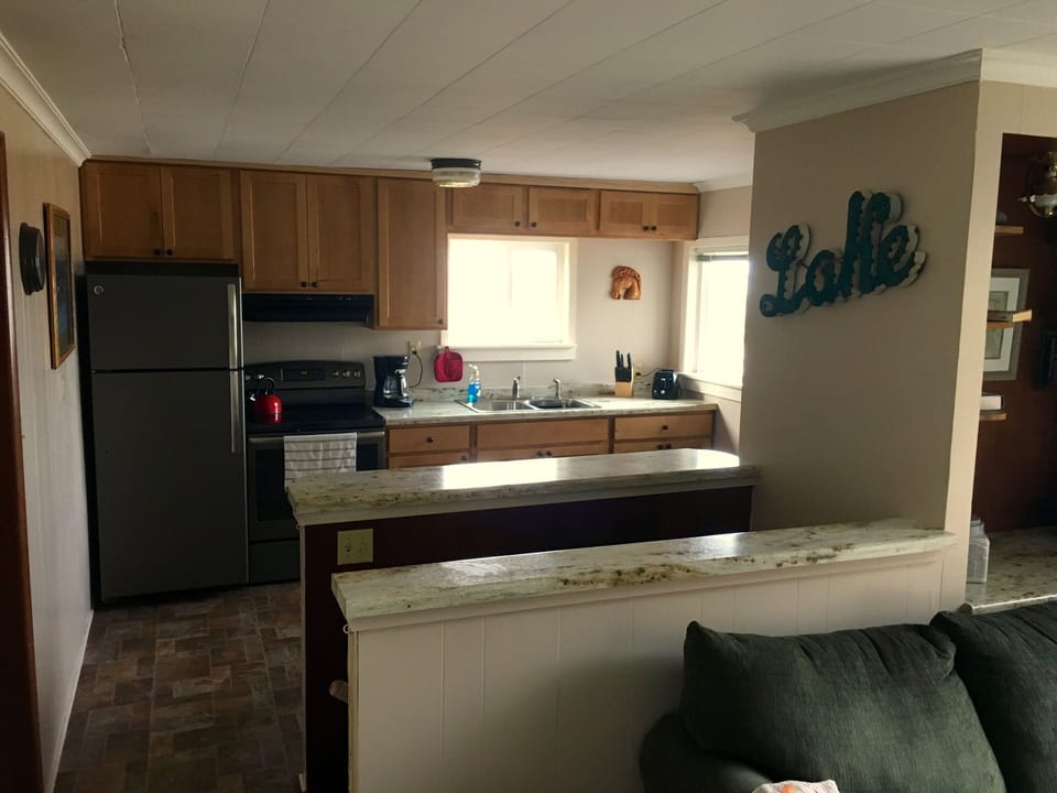 New Kitchen!  Cabinets, countertop, and appliances!