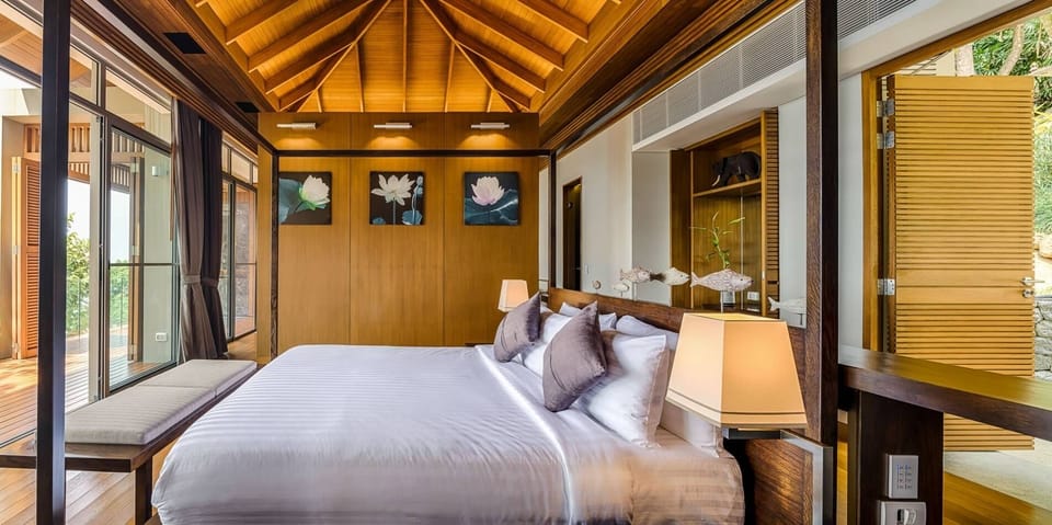 Six-Bedroom Villa in Kamala- 4403