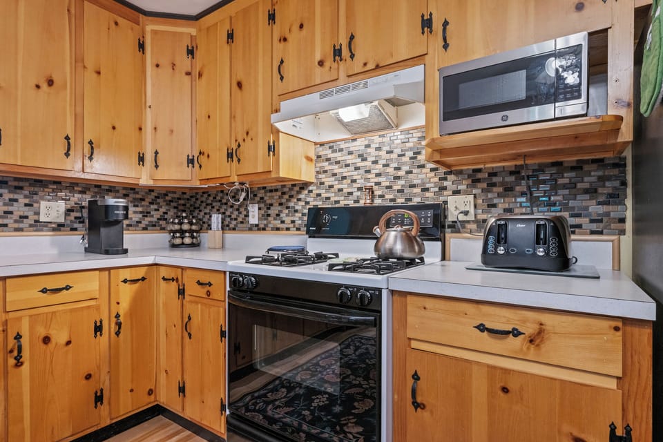 Fully equipped kitchen