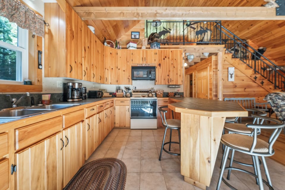Fully equipped kitchen