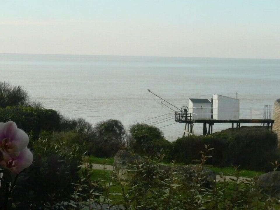 Beach/ocean view