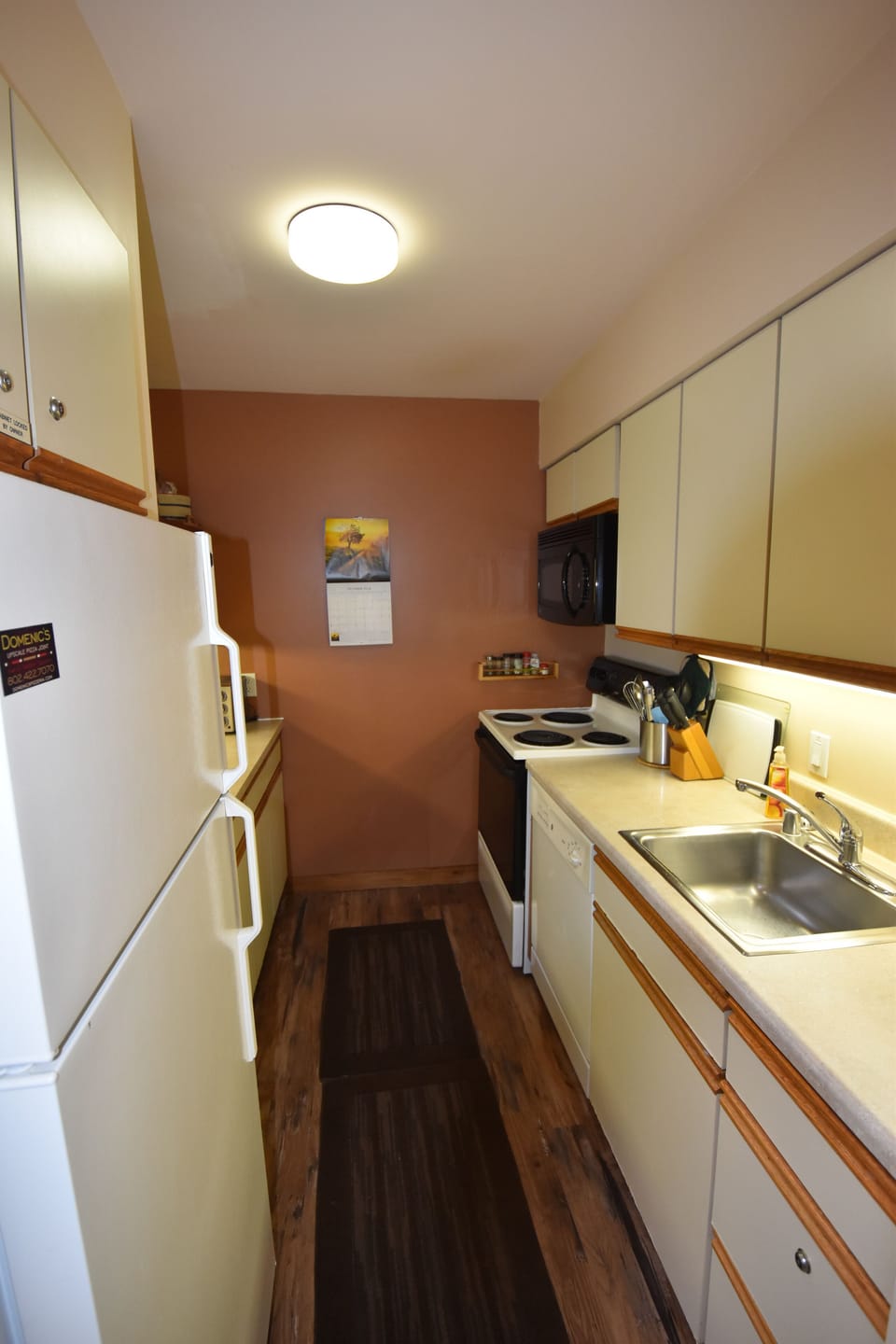 new flooring fully appointed kitchen