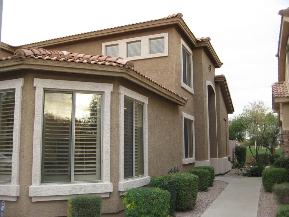 VIEWS TO GOLF AT ENTRY 